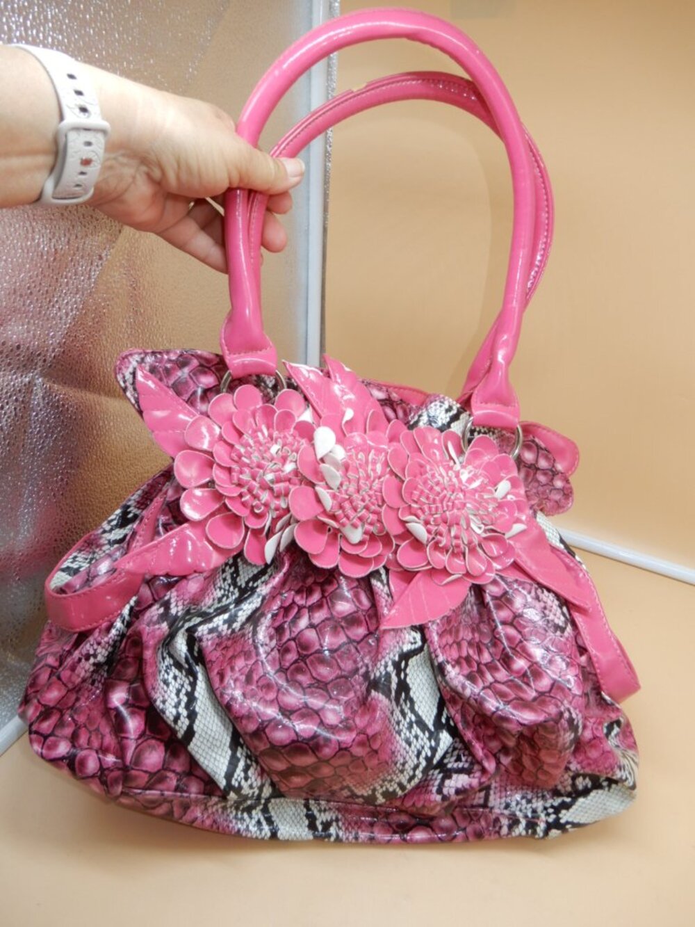 Stunning Hot Pink Snakeskin patent leather 3D bag